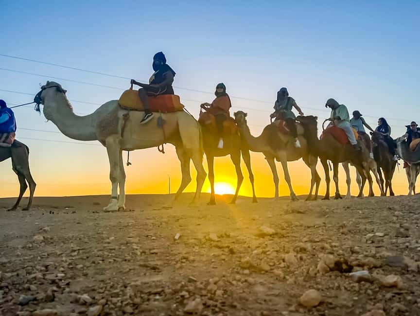 Immagine nº 9 di Fuga nel deserto di Agafay: Cena al tramonto e giro in quad/cammello attività a Marrakech, caricata dal fornitore