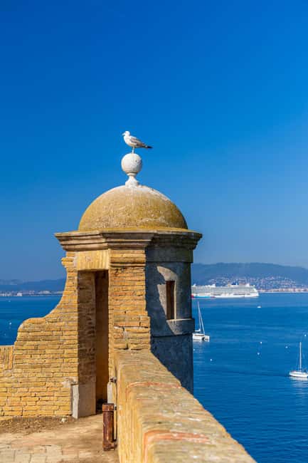 Cannes içindeki Cannes'dan: Ste. Marguerite Adası'na Gidiş-Dönüş Feribot etkinliğinin tedarikçi tarafından yüklenen 30 no'lu görseli