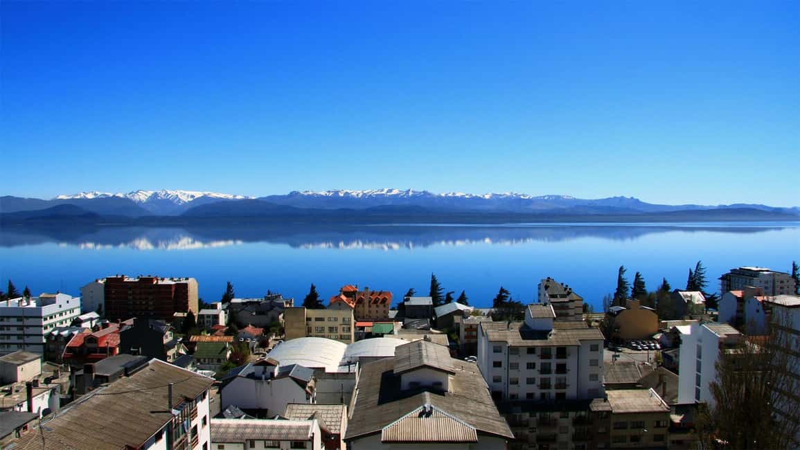 imagem n.5 de Bariloche: BRC Aeroporto ao Centro da Cidade|Transfer Privado ao Hotel atividade em Bariloche, carregada pelo fornecedor