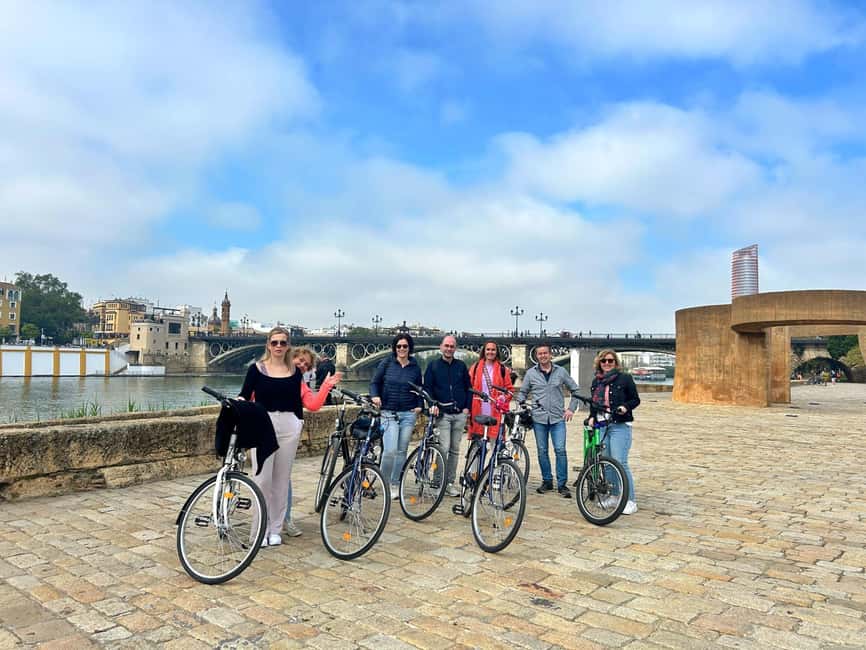 image n.4 of Sevilla: 100% Nederlandstalige Highlights Tour op E-BIKE activity in Seville, uploaded by supplier