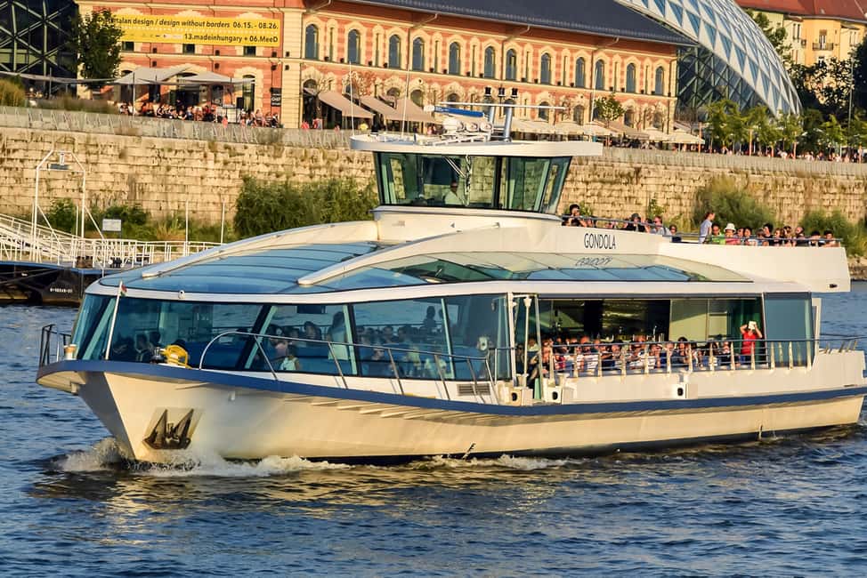 image n.4 of Budapest: Daytime Sightseeing Boat Cruise activity in Budapest, uploaded by supplier