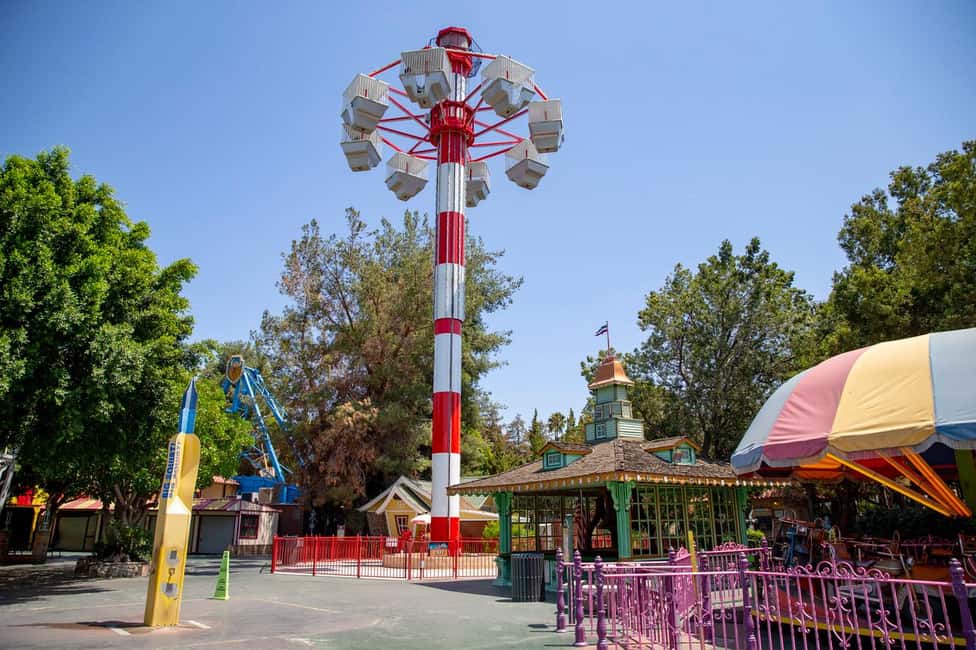 image n.2 of Riverside, CA: Castle Park Admission Ticket activity in Riverside California, uploaded by supplier