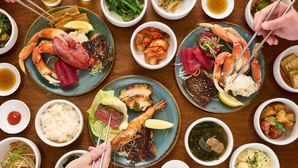 image n.11 of Oʻahu: Nā Lei Aloha Lūʻau & Dinner or Cocktail Show Option activity in Honolulu, uploaded by supplier
