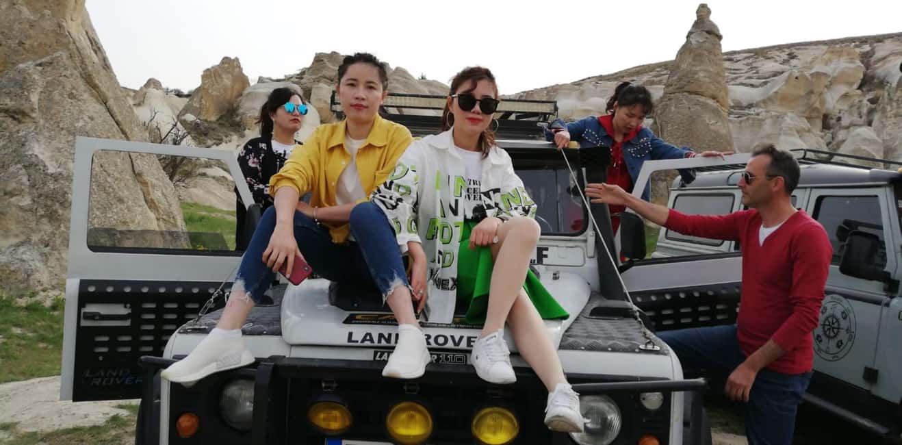 imagem n.8 de De Göreme/Ürgüp: Safari de jipe na Capadócia ao nascer ou pôr do sol atividade em Avanos, carregada pelo fornecedor