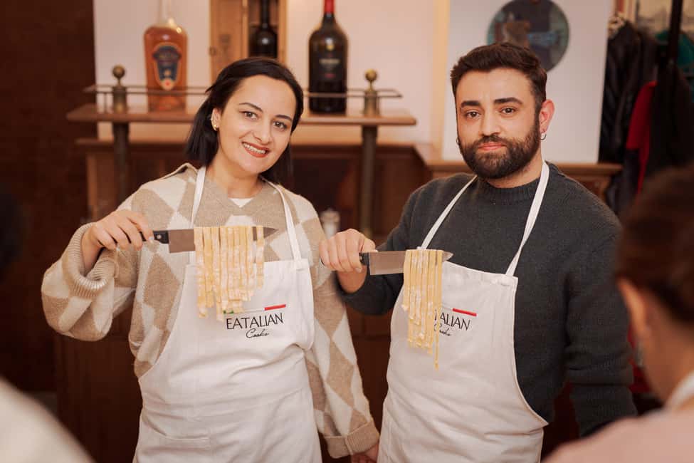 Image N°10 de Rome : Cours de cuisine de pâtes fettuccine dans le centre ville de Rome activité à Rome, publiée par le prestataire