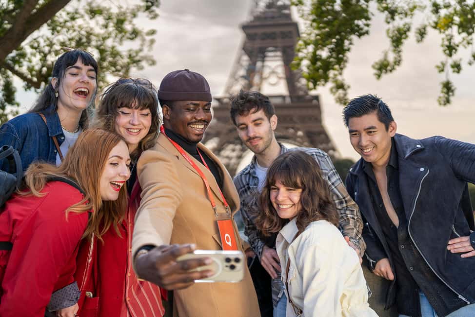 image n.9 of Paris: Eiffel Tower Guided Tour with Summit Access activity in Paris, uploaded by supplier