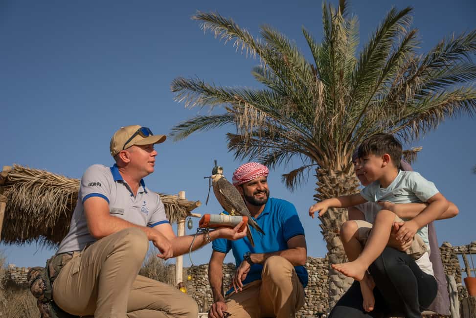 サプライヤーによってアップロードされた、ドバイのドバイ：ヴィンテージ ランドローバーでディナー付きのヘリテージ サファリの画像#11