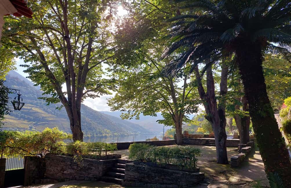 image n.1 of Douro Valley: (Pinhão) Quinta da Foz - Tour&Tasting 5 WINES activity in Pinhão, uploaded by supplier