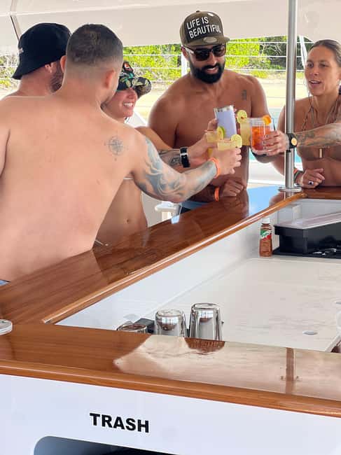 Obraz nr 8 z atrakcji Icacos: rejs katamaranem z pełnym wyżywieniem, plażą i nurkowaniem z rurką w Fajardo, przesłany przez organizatora