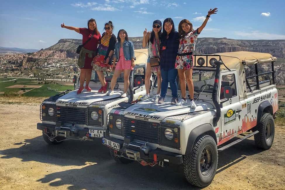 imagem n.3 de Capadócia: Jeep Safari Tour - Vales da Capadócia atividade em Avanos, carregada pelo fornecedor