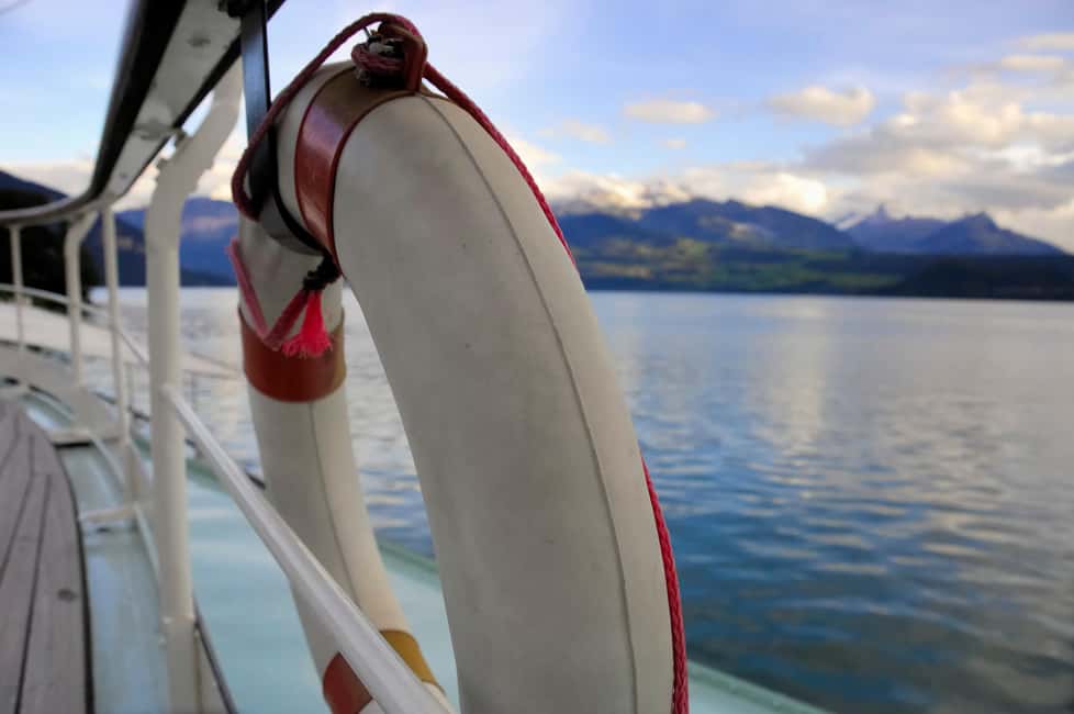 imagen n.º 6 de Interlaken: Pase de un día en barco por el lago de Thun y el lago de Brienz actividad en Spiez, subida por el proveedor
