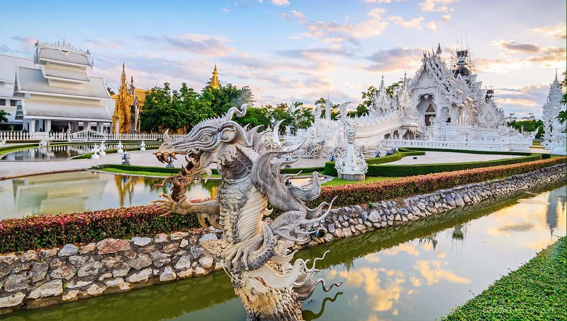 image n.14 of Chiangmai to Chiangrai: 3 Temples, Hot Springs& Lalitta Cafe activity in Chiang Rai, uploaded by supplier