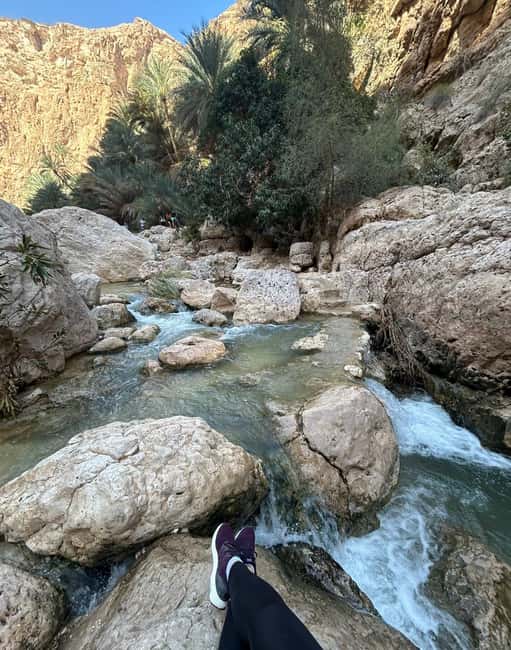 Obraz nr 17 z atrakcji Muscat: Prywatna wycieczka po Wadi Shab i Bimmah Sinkhole + bezpłatny lunch w Al-Mintakat asz-Szarkijja, przesłany przez organizatora