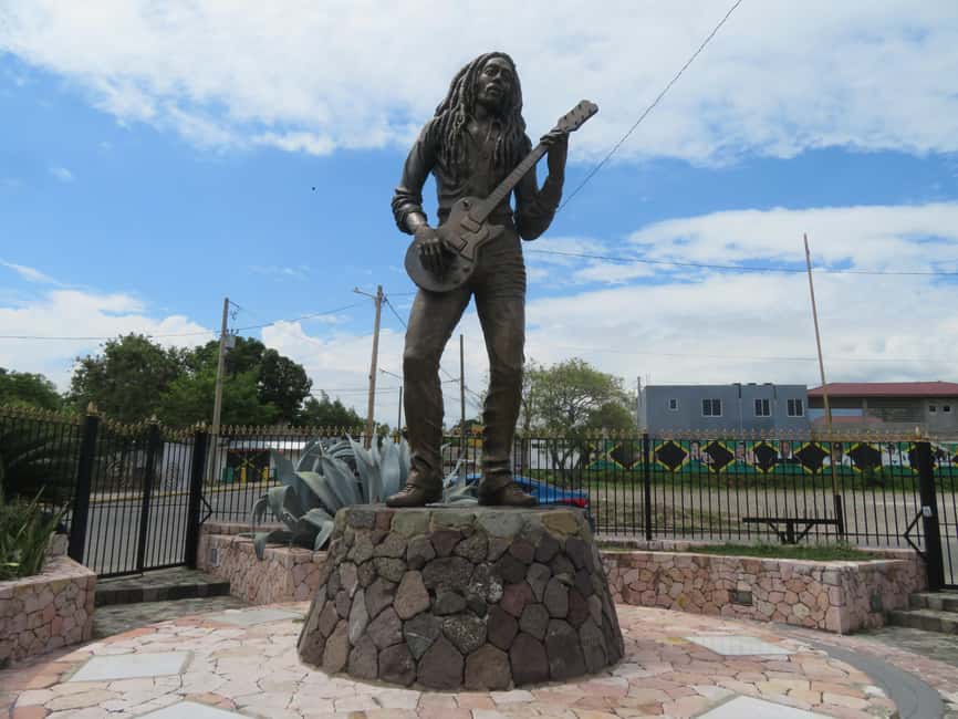 imagem n.7 de City tour em Kingston, incluindo taxas de entrada atividade em Kingston, Jamaica, carregada pelo fornecedor