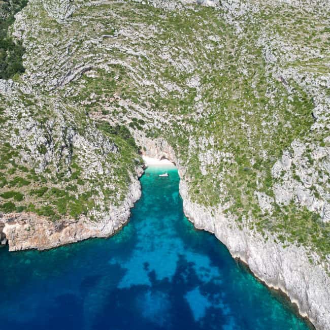 image n.10 of Blue Gem Cave Speedboat Tour Vlore activity in Vlorë County, uploaded by supplier