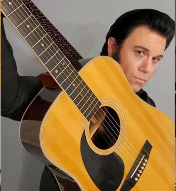 image n.8 of Pigion Forge: Elvis and Johnny Cash Tribute Show Ticket activity in Pigeon Forge, uploaded by supplier