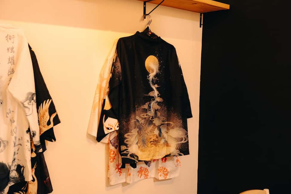 image n.17 of Tokyo: Sushi Making Class in a Happi Coat near a Famous Spot activity in Tokyo, uploaded by supplier