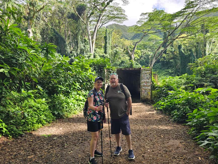Immagine nº 49 di Oahu: Giro in bici elettrica a Waikiki ed escursione alle cascate di Manoa attività a Honolulu, caricata dal fornitore