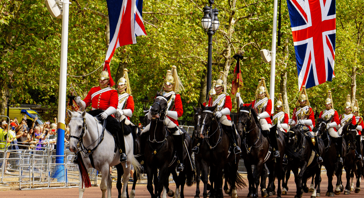image n.3 of London: Changing of the Guard & Royal London Walking Tour activity in London, uploaded by supplier