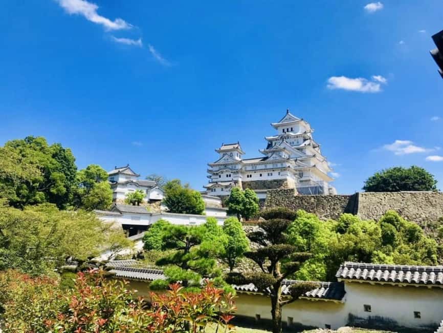 サプライヤーによってアップロードされた、神戸の京都/大阪；姫路城、神戸。ガイド付きラグジュアリー日帰りツアーの画像#1