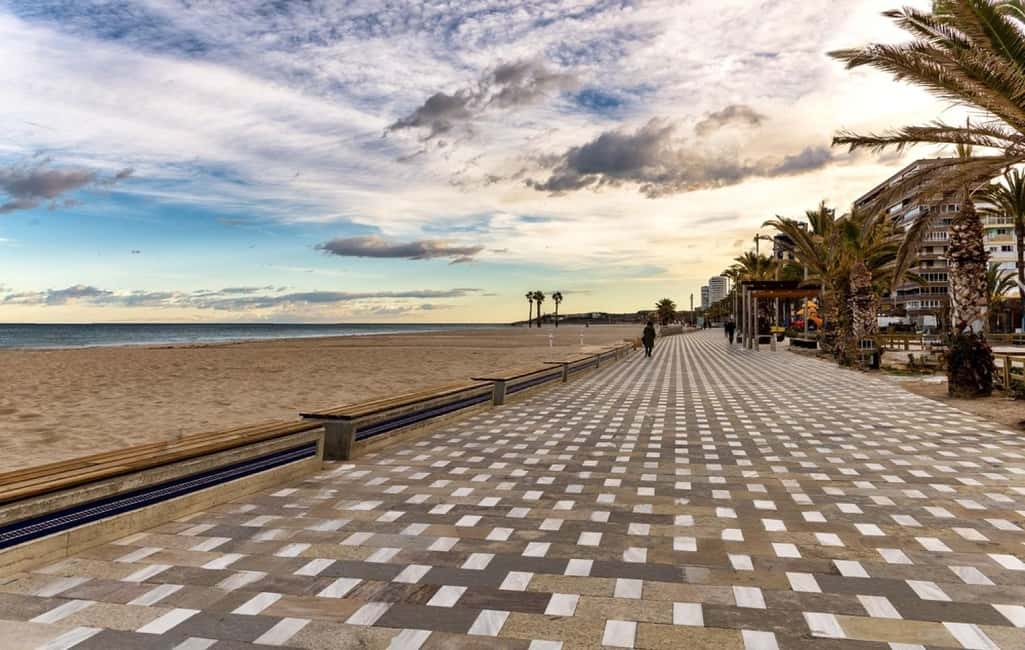 afbeelding n.7 van Alicante: Spot de Middellandse Zee per E-bike activiteit in Alicante, geüpload door aanbieder