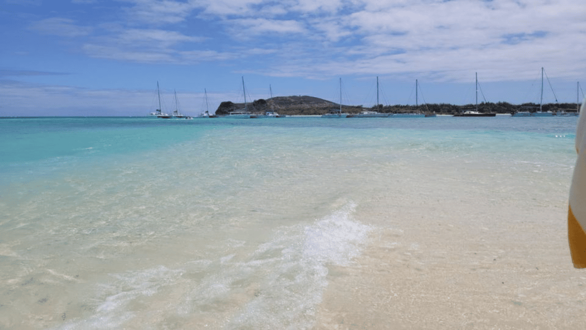 image n.9 of 3 Islands Private Speedboat w/ Lunch & Snorkeling Sea Turtle activity in Mauritius, uploaded by supplier