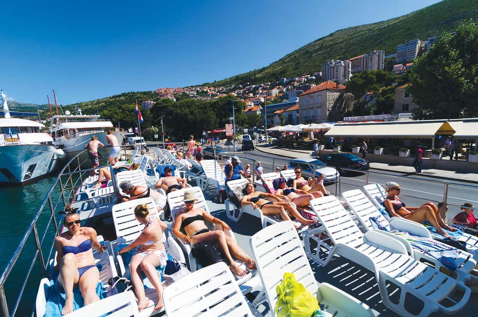 Immagine nº 1 di Dubrovnik: gita in barca di 3 ore con bevande incluse (FR, ES, EN) attività a Dalmazia, caricata dal fornitore