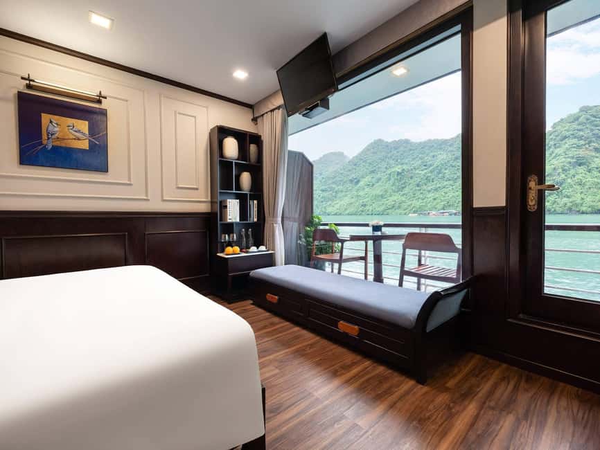 image n.82 of 2-Day: Halong Lan Ha Bay 5 Stars Cruises w/Balcony & Bathtub activity in Ha Long, uploaded by supplier
