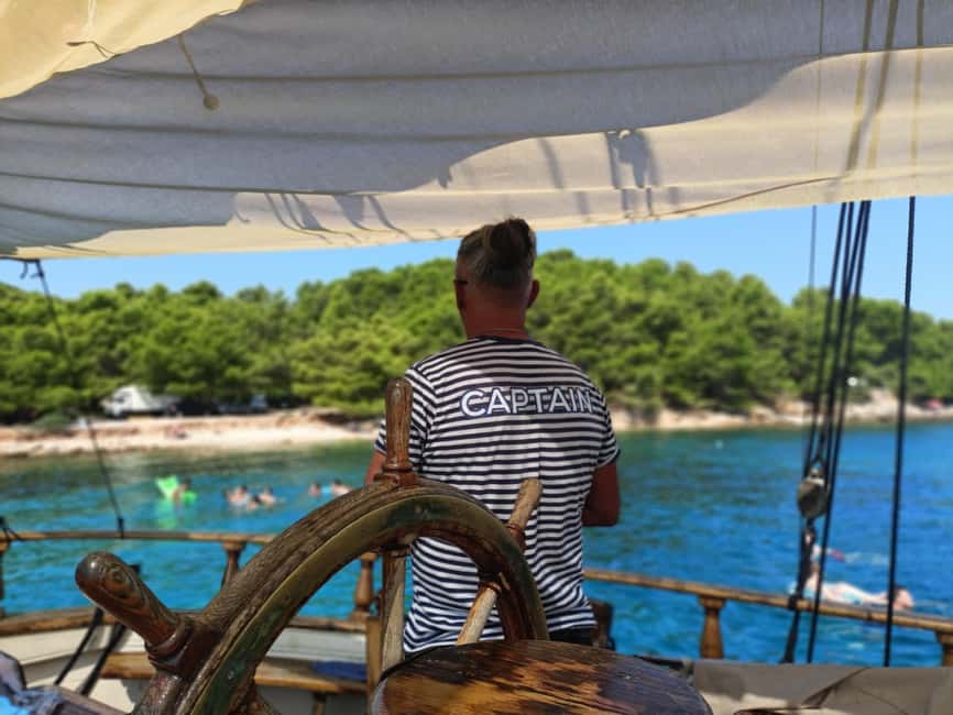 image n.7 of Zadar: Boat Tour with Unlimited Wine & 3 Stops activity in Zadar, uploaded by supplier