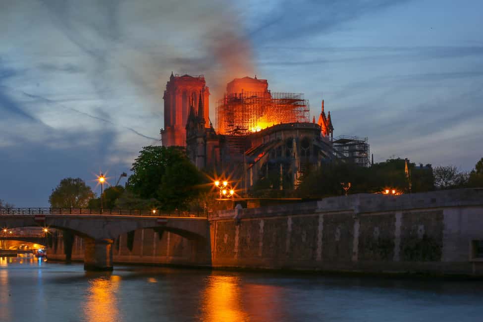 Image N°4 de Paris : visite extérieure de la cathédrale Notre-Dame et entrée sans réservation activité à Paris, publiée par le prestataire