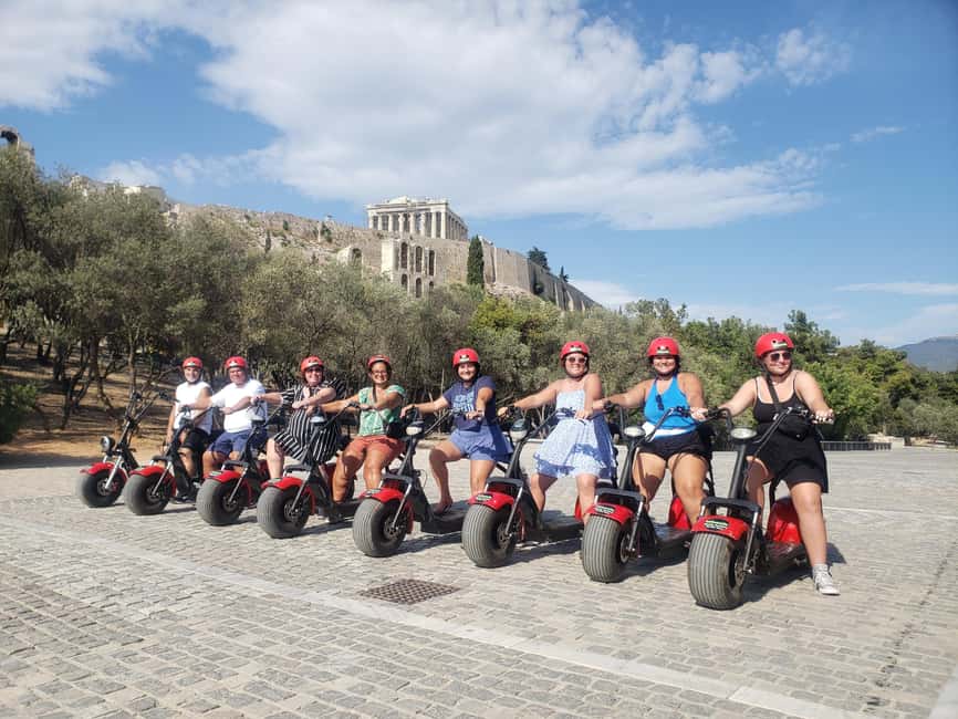 Atina içindeki Atina: Ödüllü Akropolis Rehberli e-Scooter Turu etkinliğinin tedarikçi tarafından yüklenen 35 no'lu görseli