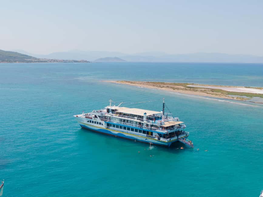 afbeelding n.29 van Athene: eilandcruise met zwemmen. DJ, lunch en drankjes inbegrepen. activiteit in Centraal-Griekenland, geüpload door aanbieder