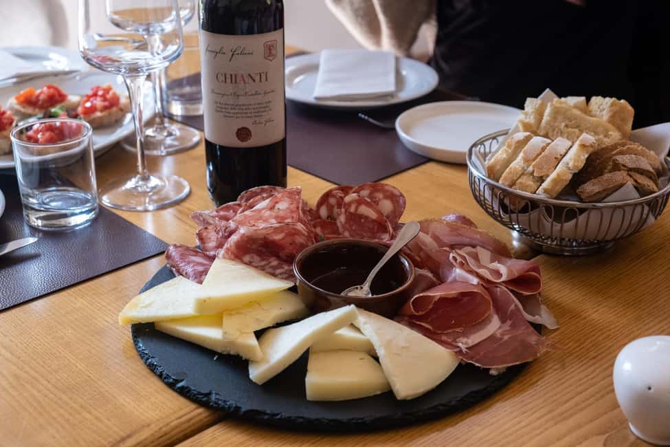 Immagine nº 8 di Firenze: Tour di mezza giornata in e-bike della campagna toscana con vino attività a Firenze, caricata dal fornitore