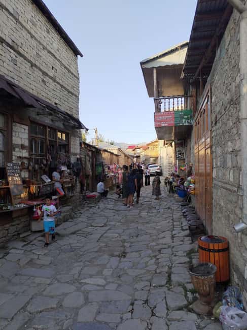 bild nr.27 av 2 dagars rundtur i Shamakhi, Lahij, Gabala och Sheki aktivitet i Absheron, uppladdad av arrangören