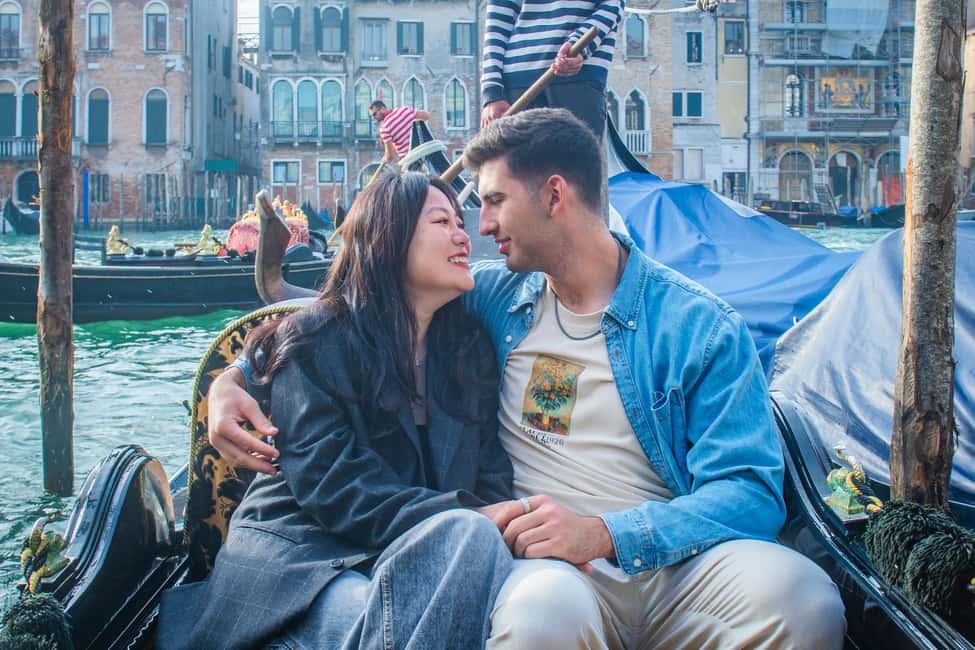 image n.3 of Venice: Romantic Gondola tour and Dinner for two activity in Venice, uploaded by supplier