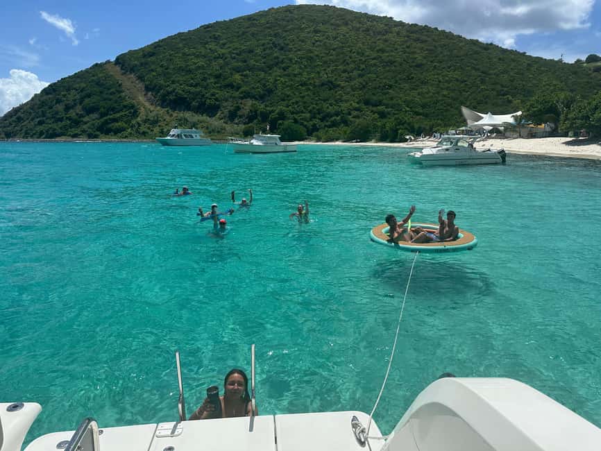 billede nr.8 af aktiviteten Jomfruøerne: BVI dagsudflugt krydstogt i Jost Van Dyke, uploadet af udbyder