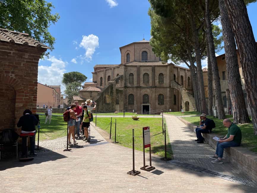 Immagine nº 18 di Ravenna: tour privato esclusivo a piedi con un esperto locale attività a Ravenna, caricata dal fornitore