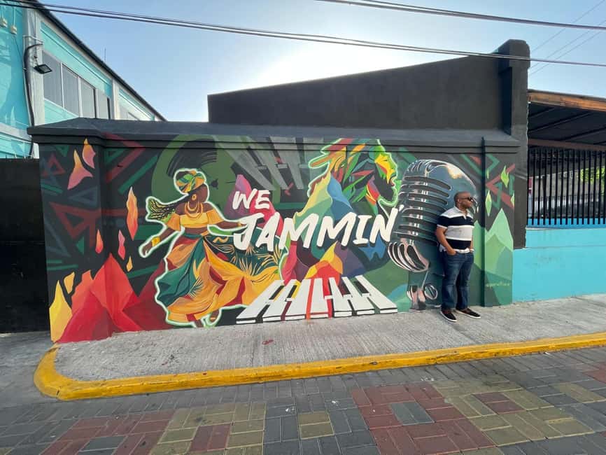 imagem n.2 de City tour em Kingston, incluindo taxas de entrada atividade em Kingston, Jamaica, carregada pelo fornecedor