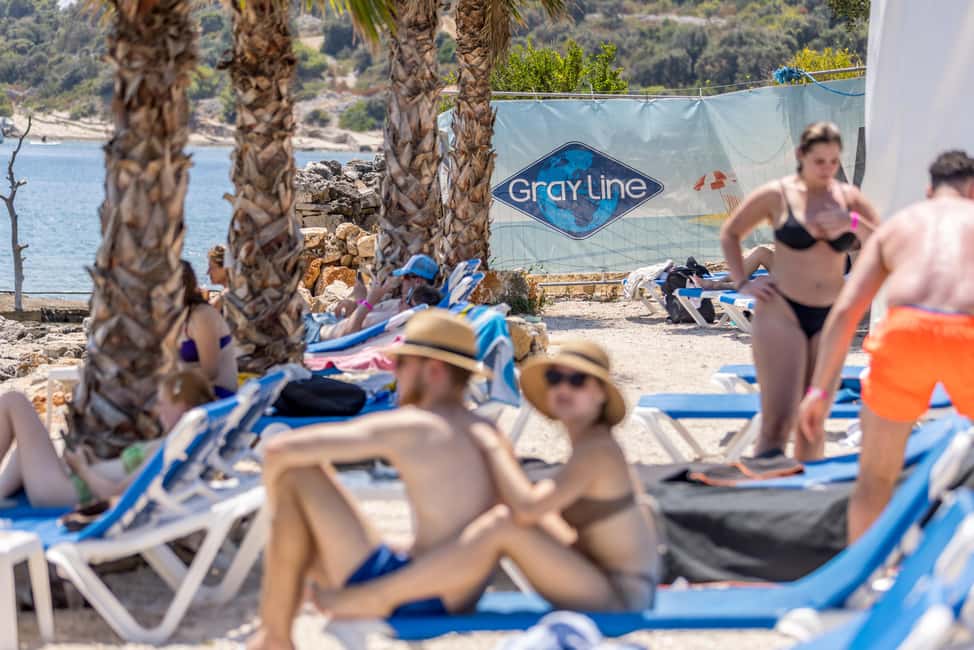 billede nr.5 af aktiviteten Split: Blå lagune, skibsvrag og Šolta-krydstogt med frokost i Dalmatien, uploadet af udbyder