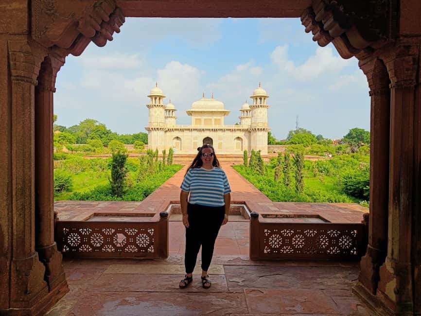 image n.9 of From Delhi: Taj Mahal & Agra Private Day Trip with Transfers activity in Agra, uploaded by supplier