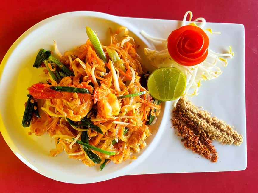image n.11 of Koh Lanta: Lunch Course at Lanta Thai Cookery School activity in Gulf of Thailand, uploaded by supplier