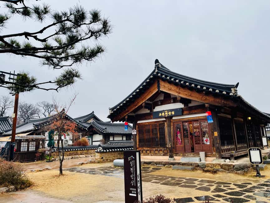 image n.12 of Busan: Gyeongju Guided Day Trip to Three Kingdoms Capital activity in Gyeongju, uploaded by supplier
