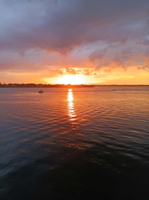 bilde nr.11 av Augustine: Black Raven Tropical Sunset Cruise aktivitet i St. Augustine, lastet opp av leverandør