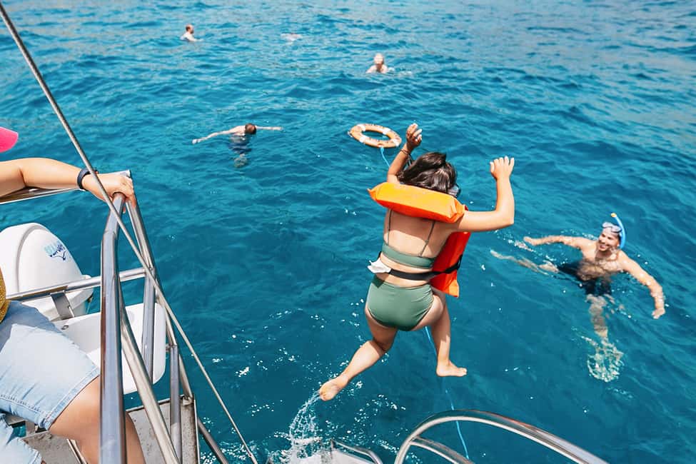 billede nr.3 af aktiviteten Costa Adeje: Hvalsafari med katamaran og drikkevarer i Costa Adeje, uploadet af udbyder