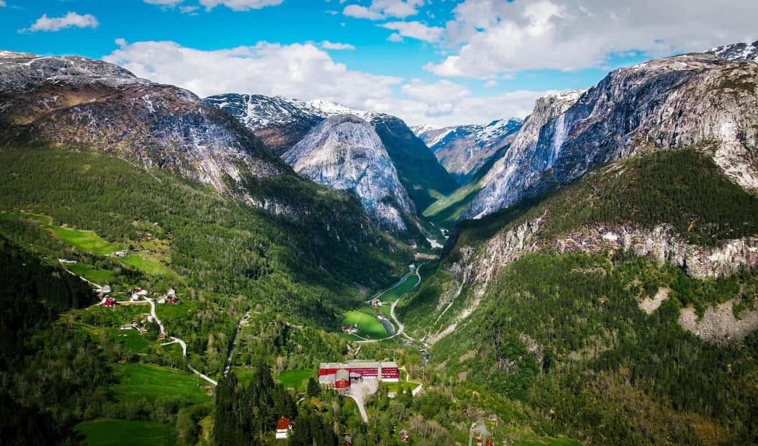 image n.3 of Flåm: Stegastein, Stalheim, and Gudvangen Scenic Coach Tour activity in Vestland County, uploaded by supplier