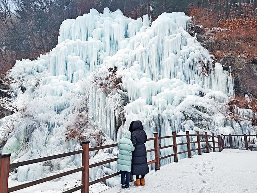 imagen n.º 10 de Seúl: Elysian Ski + Eobi Ice Valley + Nami actividad en Chuncheon, subida por el proveedor