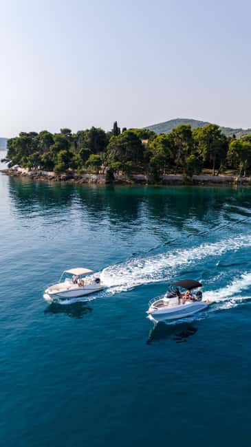 Obraz nr 5 z atrakcji Zadar: Wycieczka łodzią motorową po 3 wyspach z nurkowaniem i napojami w Dalmacja, przesłany przez organizatora