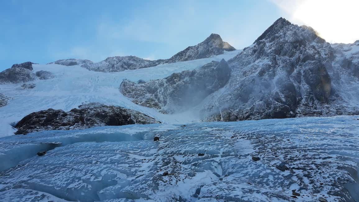 image n.1 of Trekking to Vinciguerra glacier and Tempanos lagoon activity in Ushuaia, uploaded by supplier