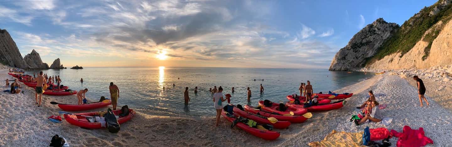 image n.4 of Portonovo: Sunrise Canoe Tour with Breakfast activity in Sirolo, uploaded by supplier