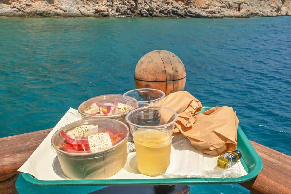 Immagine nº 17 di Rethymno: crociera in barca dei pirati con soste per il bagno attività a Rethymno, caricata dal fornitore